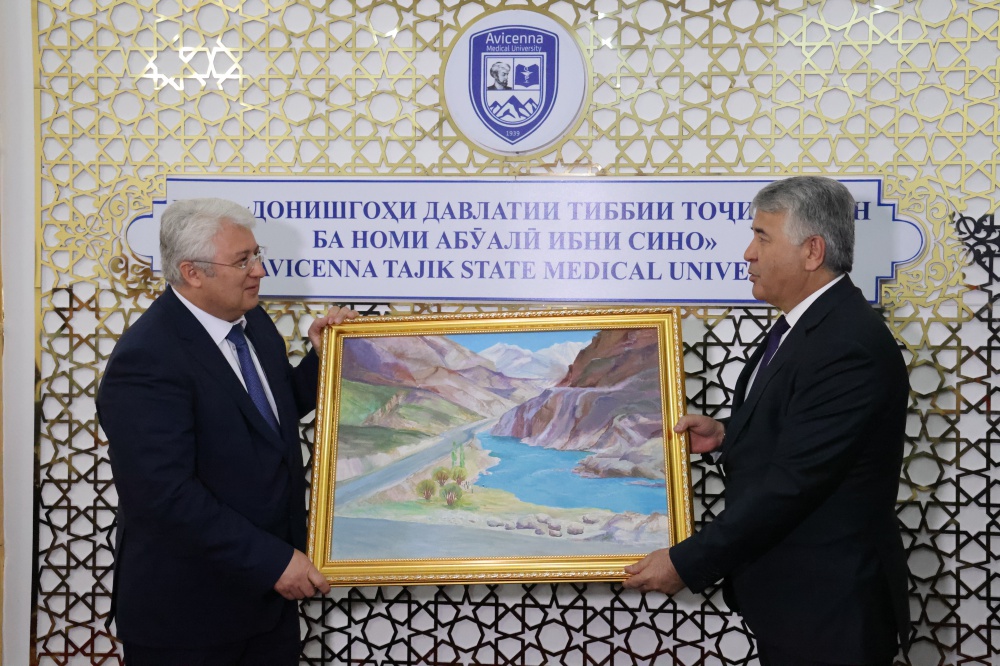 St. Petersburg delegation have visited  Avicenna Tajik State Medical University