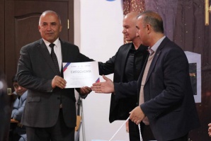 Ҷомеа ва тандурустӣ. Маросими ҷоизасупорӣ ба ғолибони озмуни иншои “Ҷомеаи ман бидуни сил” 