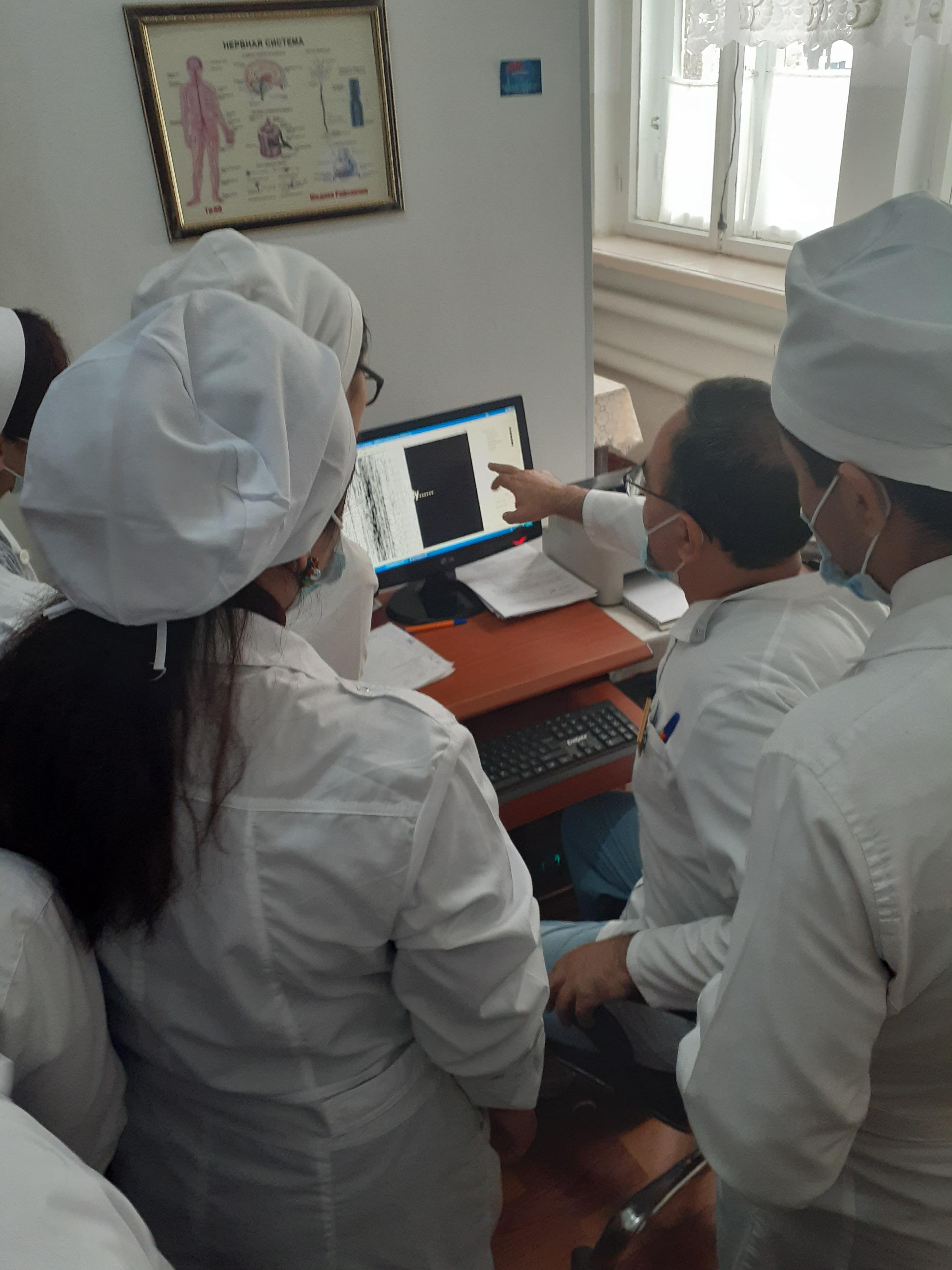 Ҳуҷраи ЭЭГ дар кафедра