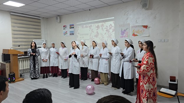 ДАР КАФЕДРАИ ФИЗИОЛОГИЯИ ПАТОЛОГӢ РӮЗИ МОДАР ТАҶЛИЛ КАРДА ШУД