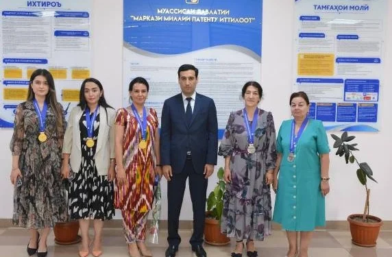 Таджикские женщины завоевали шесть медалей на Международной выставке женщин-изобретателей «KIWIE -2024»