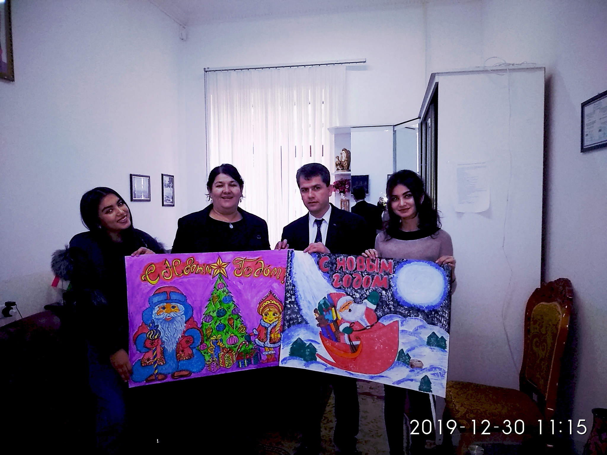 Озмӯни «Беҳтарин ангораи солинавӣ»