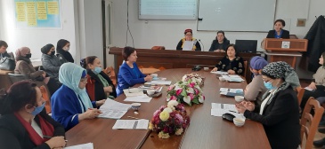 Мизи мудаввар дар Академияи миллии илмҳо