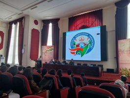 ИШТИРОКИ ДОНИШҶӮЁНИ ДОНИШГОҲ ДАР ҶАЛАСАИ ҶАМЪБАСТИИ ОЗМУНИ ҶУМҲУРИЯВИИ “ХУШТАР АЗ КИТОБ ДАР ҶАҲОН ЁРЕ НЕСТ”