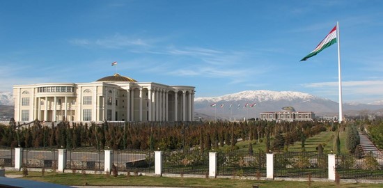 ТАҶЛИЛИ РӮЗИ ПАРЧАМИ ДАВЛАТИИ ТОҶИКИСТОН ДАР ДДТТ БА НОМИ АБУАЛӢ ИБНИ СИНО ВА ВОҲИДҲОИ СОХТОРИИ ОН