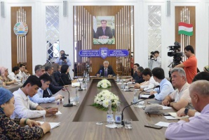 PRESS CONFERENCE AT THE AVICENNA TAJIK STATE MEDICAL UNIVERSITY