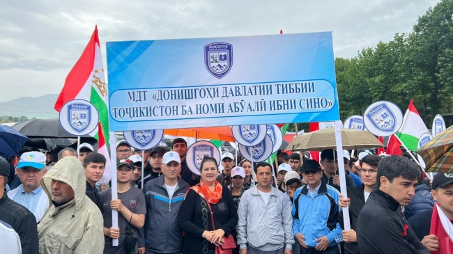 Национальный забег и веломарафон в Душанбе