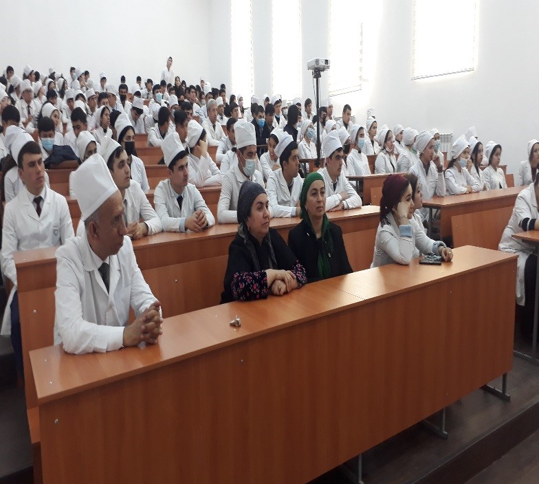 Силсилавохӯриҳои судманд бо намояндагони Кумитаи кор бо ҷавонон ва ВКД