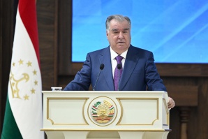 Мактаби сиёсии Пешвои миллат дар заминаи фаъолияти Ҳизби Халқии Демократии Тоҷикистон Мактаби сиёсии Пешвои миллат дар заминаи фаъолияти Ҳизби Халқии Демократии Тоҷикистон