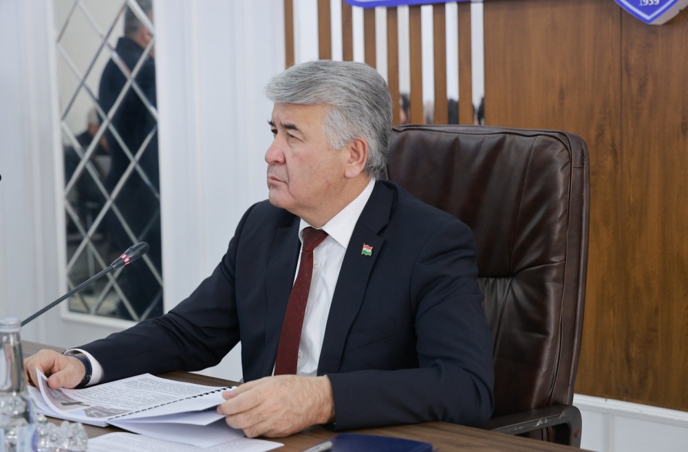 Regular session of the university was held