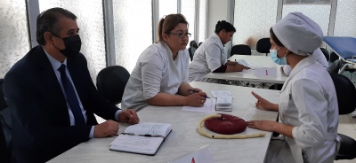 Хатмкунандагон аз санҷиш мегузаранд