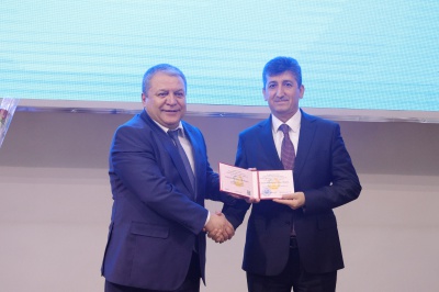 alasai-vasei-shuroi-olimoni-donishgo-isobot-oi-solonaro-ma-ul-shumorid