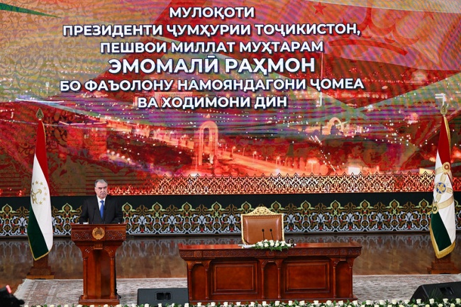 О ВСТРЕЧЕ ОСНОВАТЕЛЯ МИРА И НАЦИОНАЛЬНОГО ЕДИНСТВА – ЛИДЕРА НАЦИИ, ПРЕЗИДЕНТА РЕСПУБЛИКИ ТАДЖИКИСТАН, УВАЖАЕМОГО ЭМОМАЛИ РАХМОНА С АКТИВИСТАМИ, ПРЕДСТАВИТЕЛЯМИ ОБЩЕСТВЕННОСТИ И РЕЛИГИОЗНЫМИ ДЕЯТЕЛЯМИ СТРАНЫ