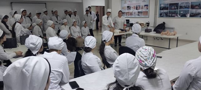 ПРАКТИЧЕСКИЕ ЗАНЯТИЯ В ЦЕНТРЕ СИМУЛЯЦИОННОГО ОБУЧЕНИЯ