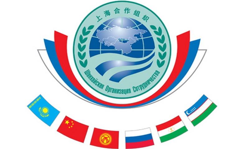 Ашк гавҳар мешавад дар дидаи гавҳаршинос!