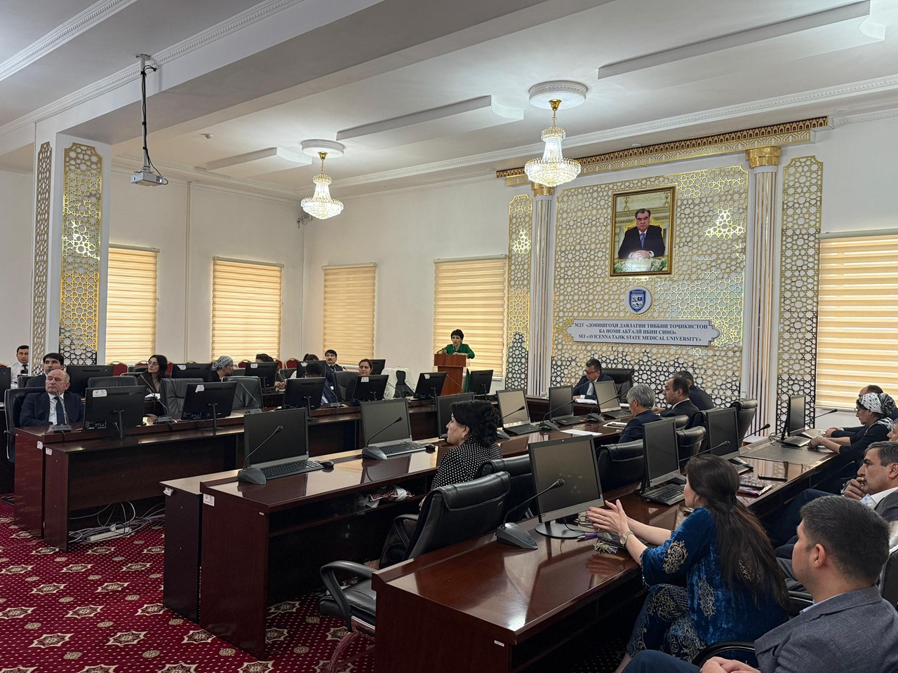 БАРРАСИИ ФАЪОЛИЯТИ КАФЕДРАҲО ВА МАСЪАЛАИ БА ҶОЙИ КОР ТАЪМИН ГАРДИДАНИ ХАТМКУНАНДАГОН ДАР ҶАЛАСАИ ШУРОИ КЛИНИКӢ