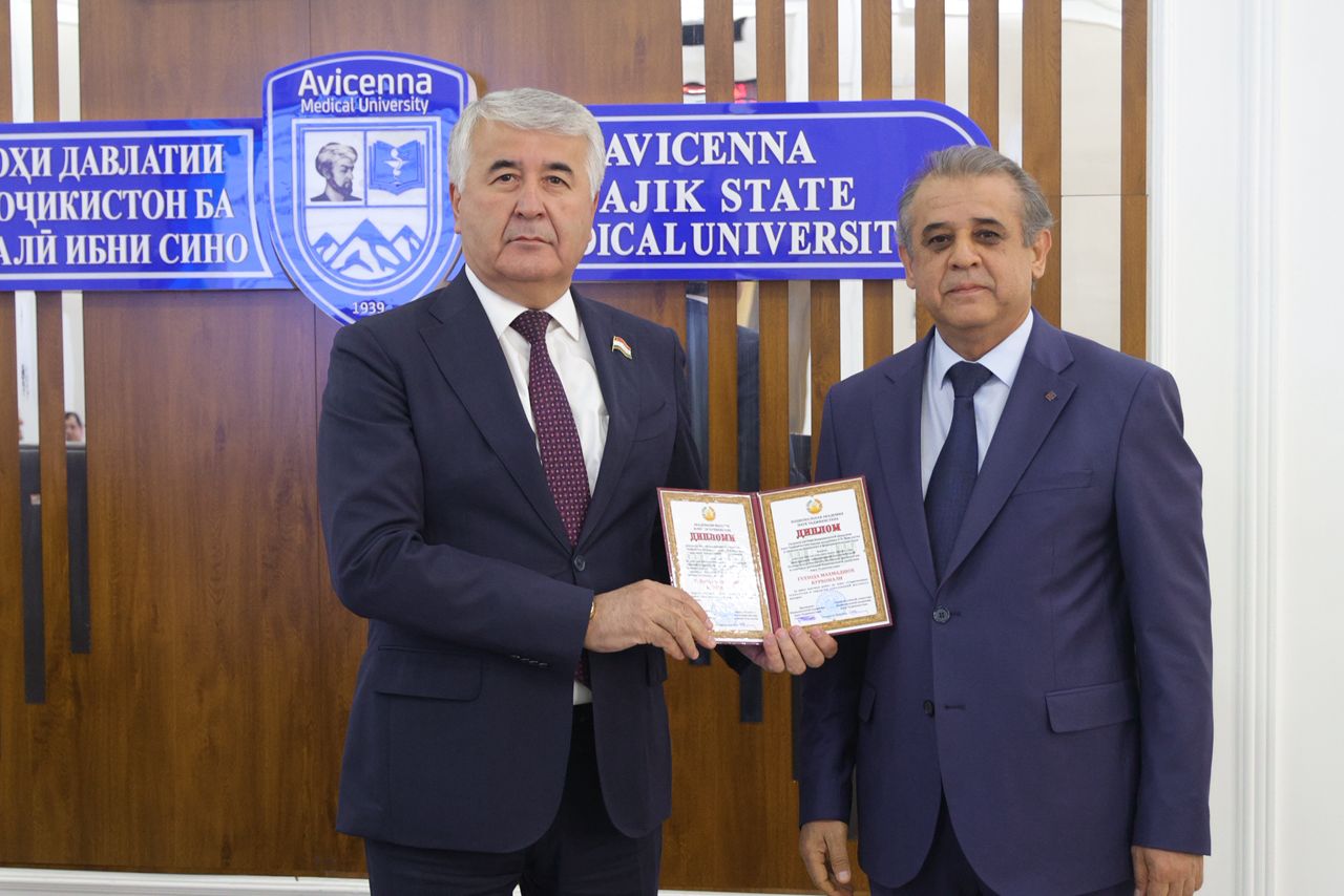 Ҷоиза муборак! Гулзода Маҳмадшоҳ Қурбоналӣ намунаи олии олими муваффақи тоҷик
