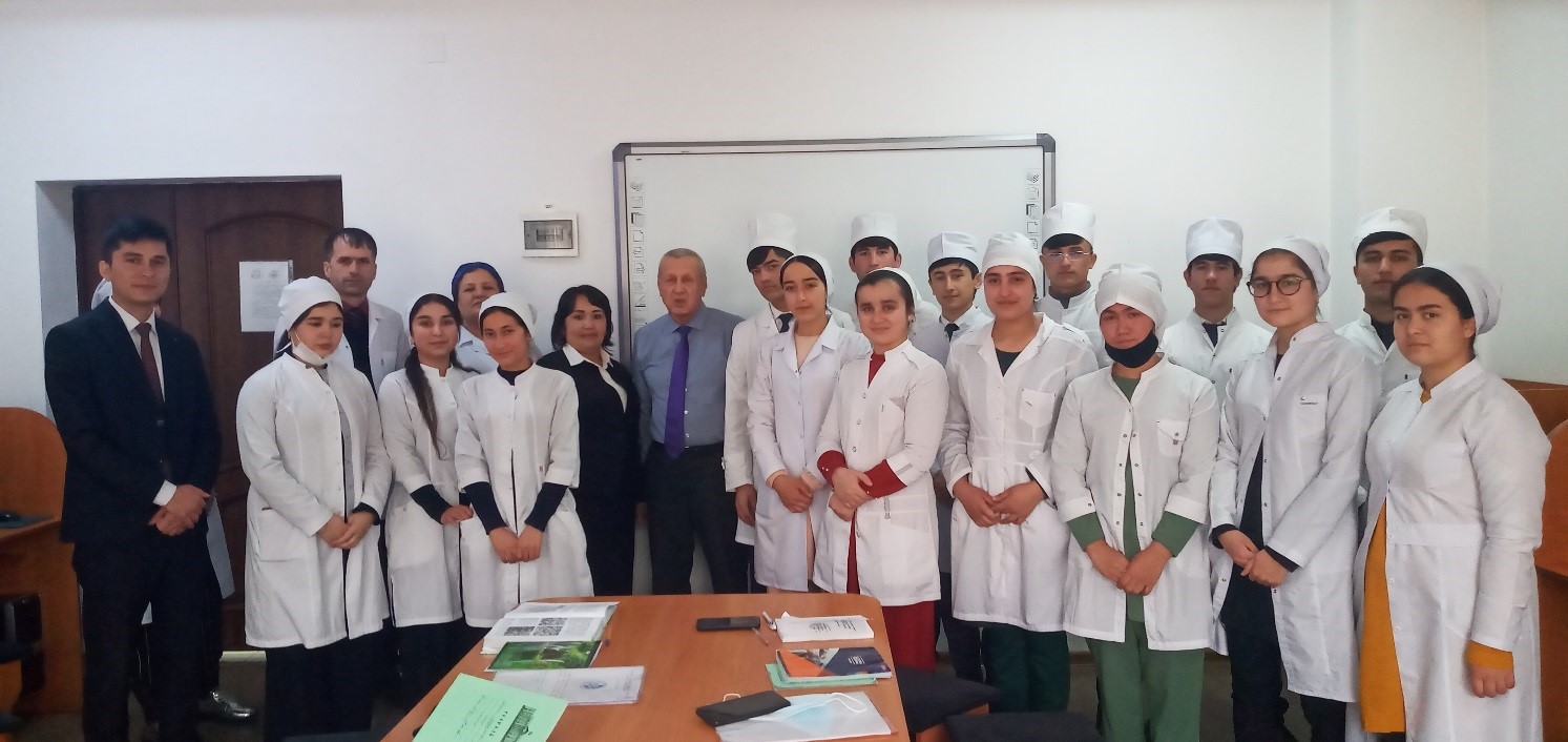 Дарси тарбиявӣ. “Модар –чашмаи меҳру вафо”