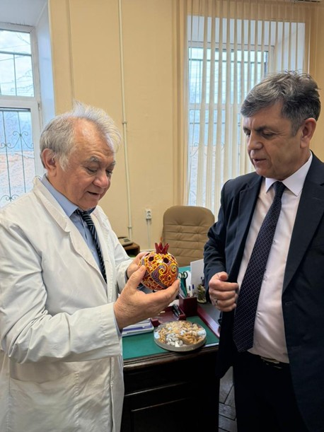 DEVELOPMENT OF SCIENTIFIC COOPERATION AND HUMAN RESOURCE TRAINING IN PATHOLOGICAL ANATOMY DEVELOPMENT OF SCIENTIFIC COOPERATION AND HUMAN RESOURCE TRAINING IN PATHOLOGICAL ANATOMY