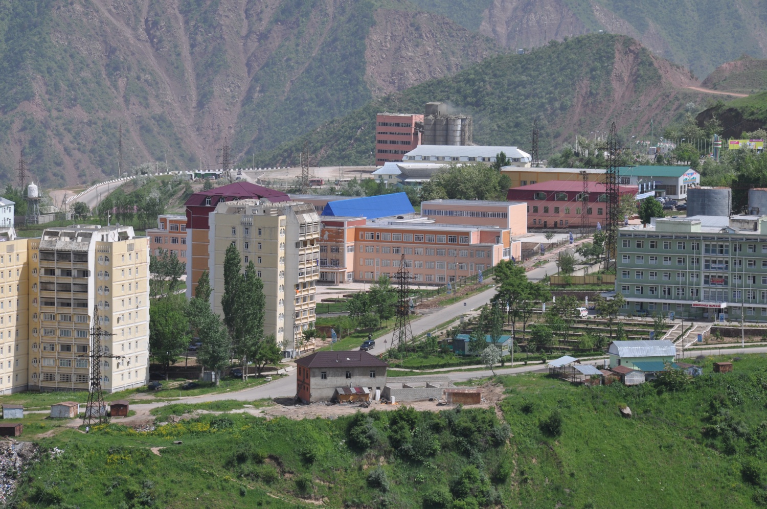 Роғун - шаҳри нурофар