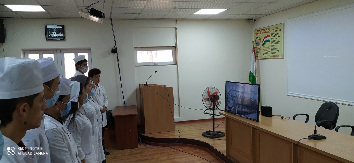 Тамошои маросими савгандёдкунии  Президенти Ҷумҳурии Тоҷикистон дар кафедраи онкология ва ташхиси шӯоӣ