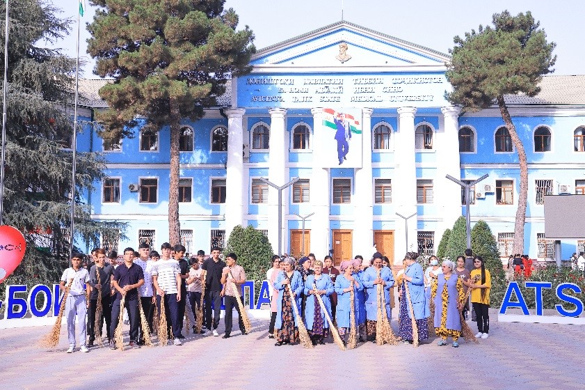 Collective clean-up day was held at the ATSMU and SI”  “Sadriddin Aini  cultural-entertainment park”   