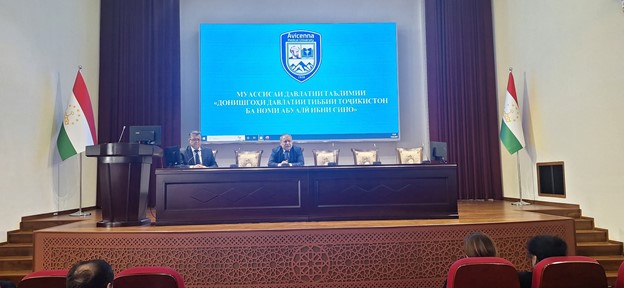 ВОХӮРИИ РЕКТОРИ ДОНИШГОҲ БО ОРДИНАТОРОНИ КЛИНИКӢ