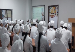 ДАРСИ КУШОД БАХШИДА БА РӮЗИ ПАРЧАМИ ДАВЛАТӢ ДАР  КАФЕДРАИ ТАЪЛИМИ АСОСҲОИ БЕМОРИҲОИ КӮДАКОНА