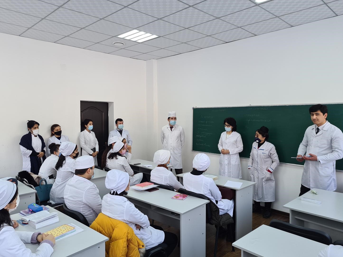 Пешгирии сирояти ВНМО дар байни ҷавонон