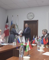 ИШТИРОКИ ДИРЕКТОРИ ПАЖӮҲИШГОҲИ ТИББИ БУНЁДӢ ТАБАРИЁН Б. С. ДАР КОРИ МИЗИ МУДАВВАРИ АКАДЕМИЯИ ДАВЛАТИИ ТИББИИ ИЖЕВСК