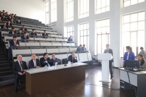 СИМПОЗИУМҲОИ ИЛМӢ - МАЙДОНИ МУҲИМИ МУБОДИЛАИ ТАҶРИБА ВА МУАРРИФИИ ДАСТОВАРДҲОИ ТИББИ МУОСИР