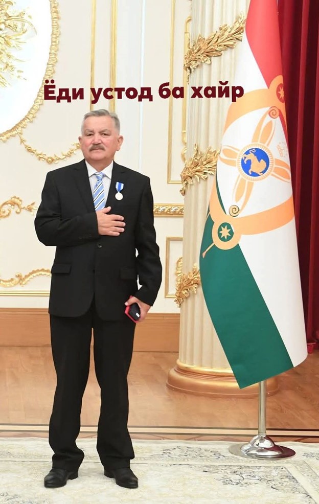 ТАБИБИ ҲОЗИҚ, ОЛИМ ВА ТАРБИЯТГАРИ НАСЛҲО, КИ ОСОРАШ ДАР ИЛМИ ТИБ ҶОВИДОН МЕМОНАД