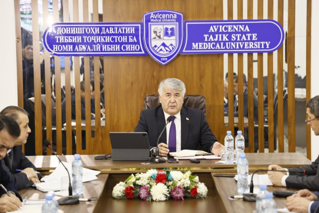 PRESS CONFERENCE AT THE AVICENNA TAJIK STATE MEDICAL UNIVERSITY 