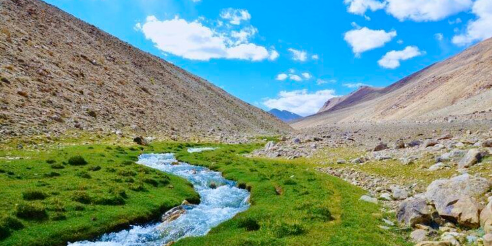 TAJIKISTAN IS A TOURIST COUNTRY