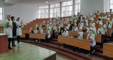 Тоҷикистон, парчамат поянда бод!